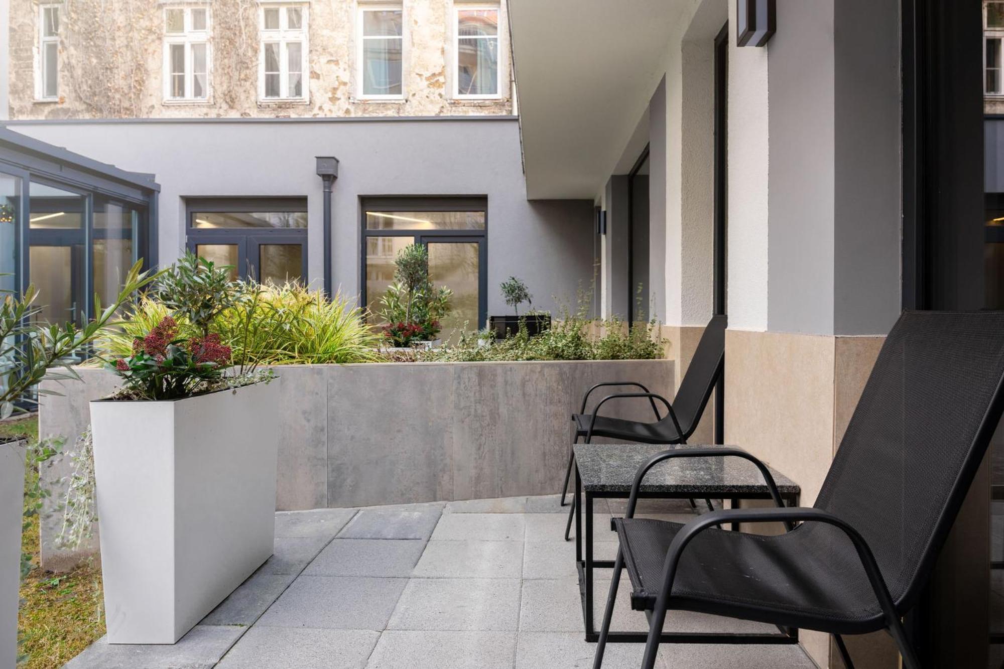 Onyx Luxury Budapest Exterior foto